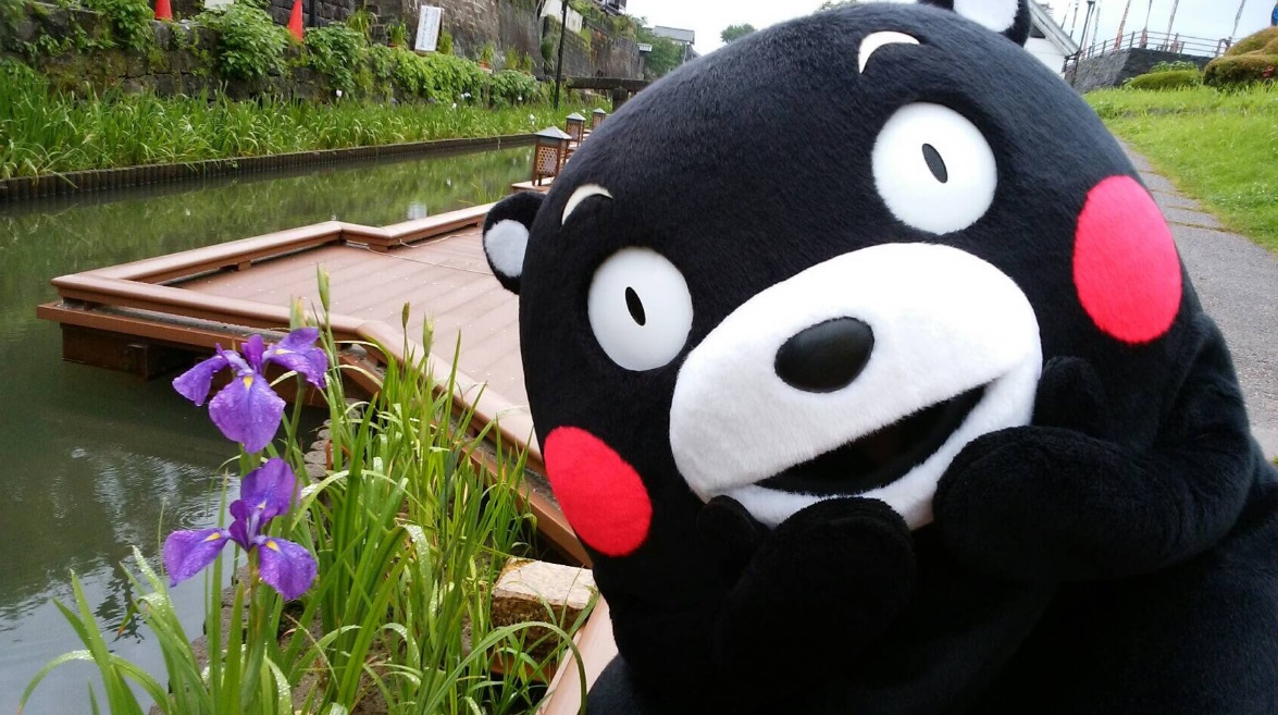 日本超準心測: 從坐姿來看出你的內在個性以及戀愛態度